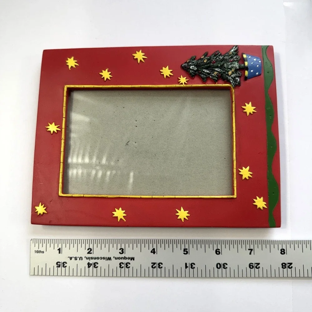 Christmas Tree Star Red Picture Frame Set of 2 4x6 Festive Holiday Decor Vintage